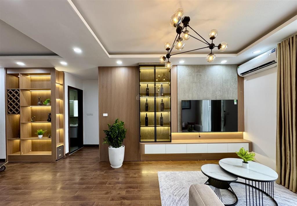 Quỹ căn 3 ngủ, full đồ, sẵn sổ, giá 10 tỷ tại golden park