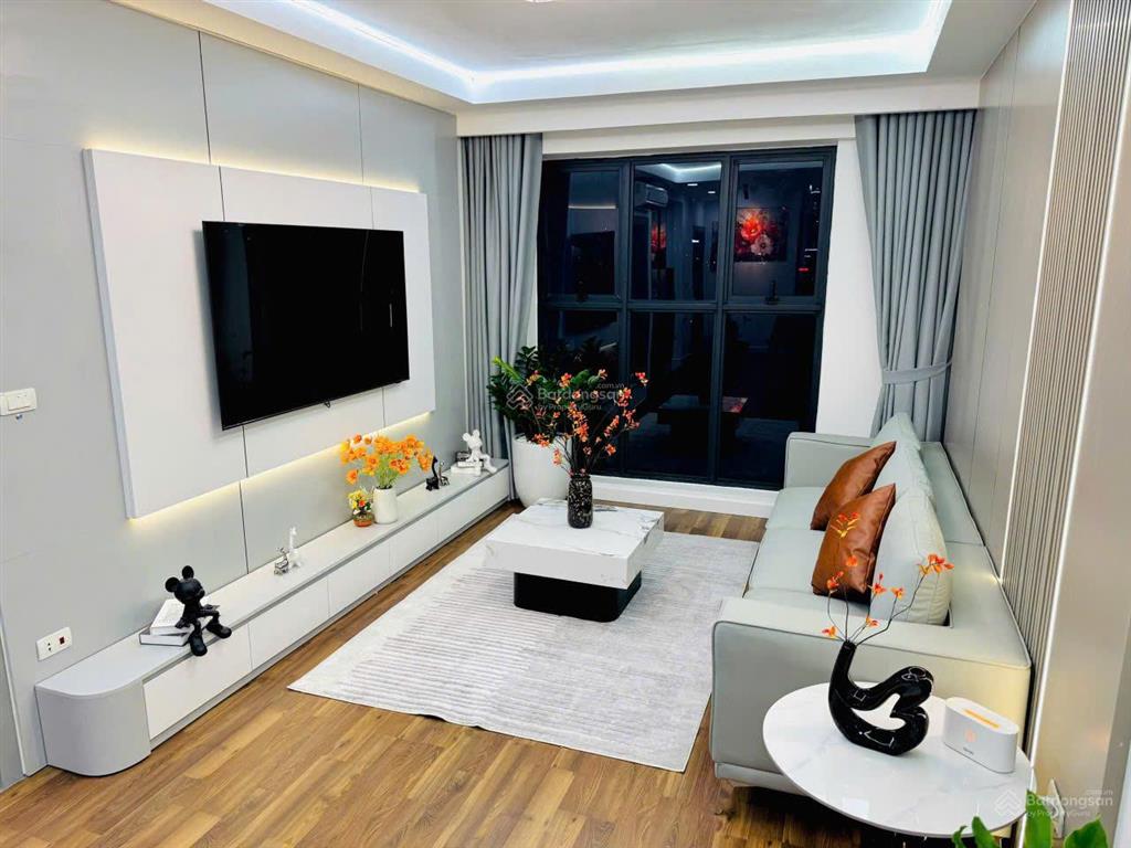 Bán căn góc 3n2vs giá tốt, full đồ, sẵn sổ chỉ hơn 8 tỷ