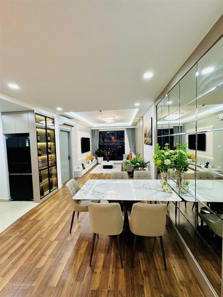 Bán căn góc 3n2vs giá tốt, full đồ, sẵn sổ chỉ hơn 8 tỷ