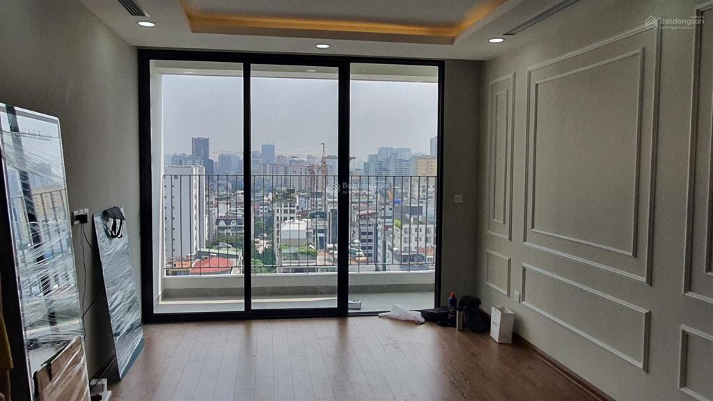 Chính chủ cần bán căn 2n2vs, 82m, view nội khu, sổ đỏ sẵn, hơn 8 tỷ