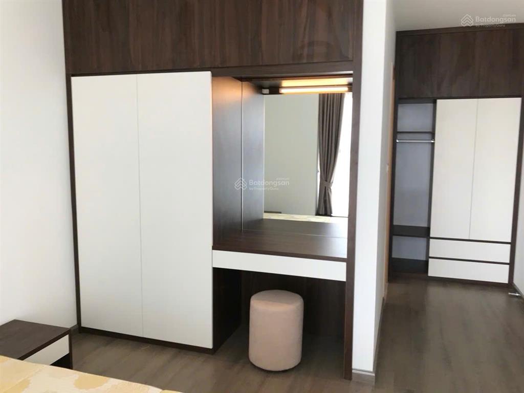 Bán căn hộ flc cầu giấy 3pn, 2wc, full đồ đẹp, sổ đỏ chính chủ