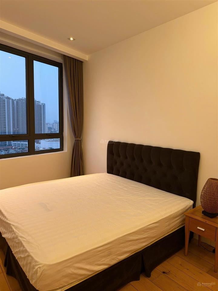 Cho thuê căn hộ cao cấp iph xuân thủy 3pn 145m² view thoáng full đồ đẹp