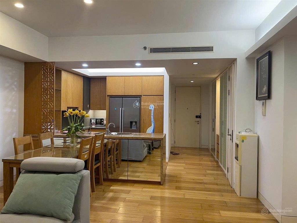 Cho thuê căn hộ cao cấp iph xuân thủy 3pn 145m² view thoáng full đồ đẹp