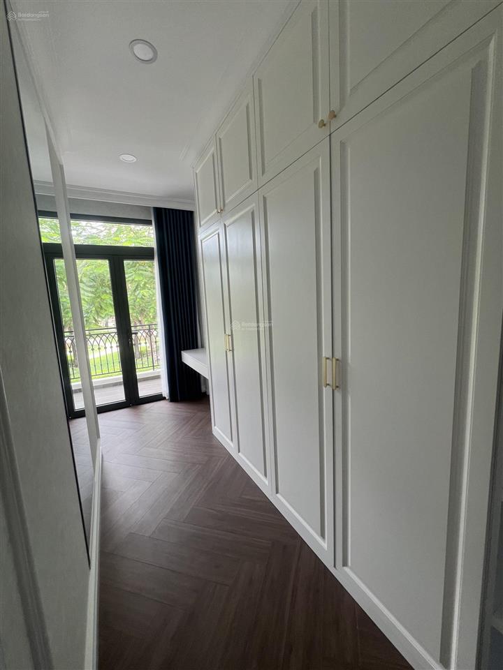 Cho thuê nhà phố verosa 6x17m full nội thất, giá 34 triệu.  nam lê xem nhà