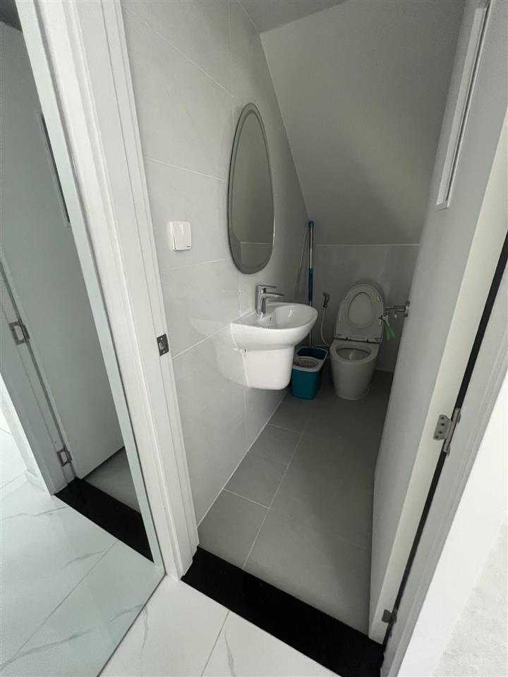 Cho thuê nhà phố verosa 6x17m full nội thất, giá 34 triệu.  nam lê xem nhà
