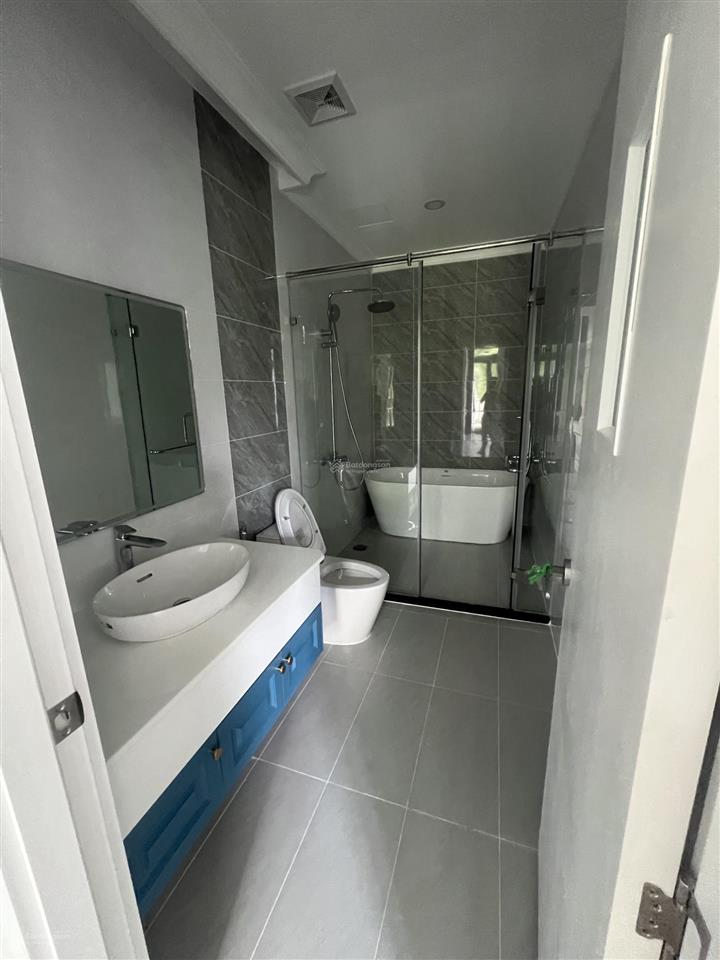 Cho thuê nhà phố verosa 6x17m full nội thất, giá 34 triệu.  nam lê xem nhà