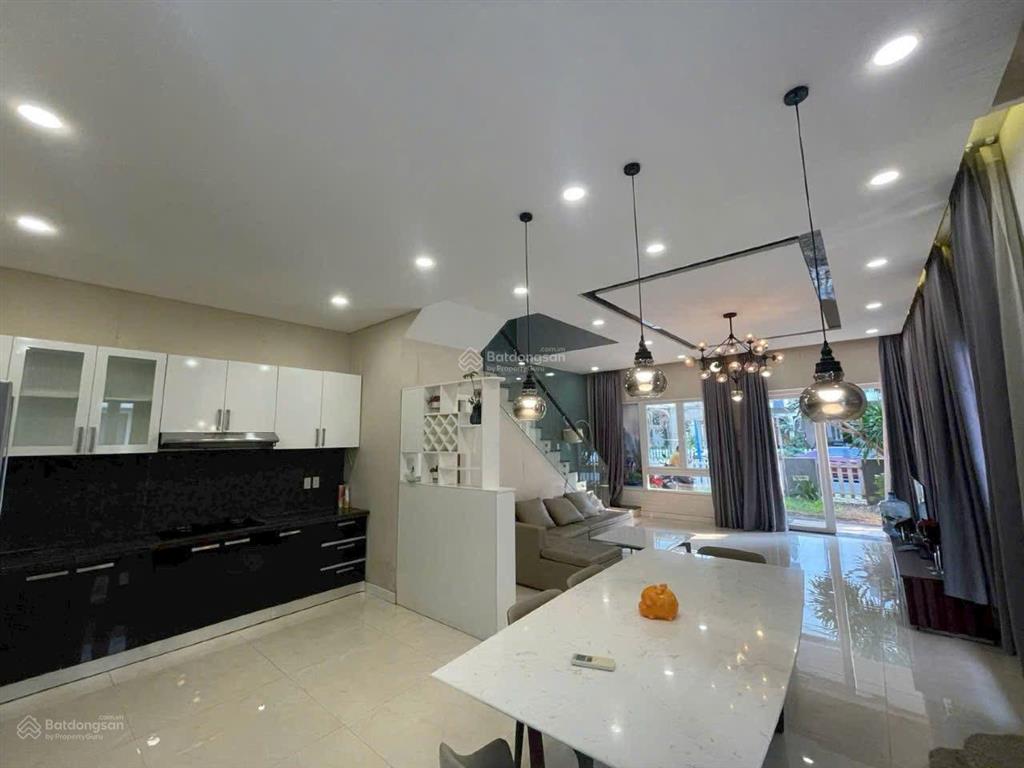Bán nhanh biệt thự melosa khang điền 8x18m sân vườn, full nội thất, giá bán nhanh 14,6 tỷ
