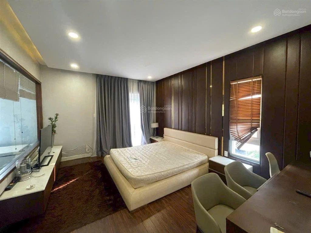 Bán nhanh biệt thự melosa khang điền 8x18m sân vườn, full nội thất, giá bán nhanh 14,6 tỷ