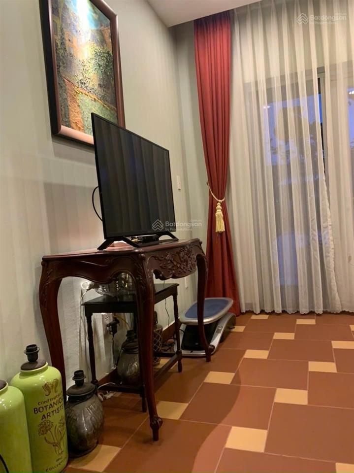 Cần bán nhanh nhà phố mega village khang điền, full nội thất đẹp, giá 8,5 tỷ.  nam lê xem nhà