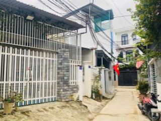 Hẻm ô tô p. tây nha trang diện tích 120,5m (ngang 5,3m) ô tô vô tới tận nhà.