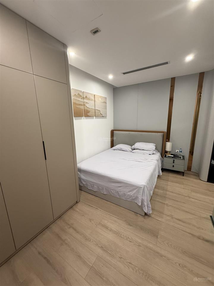 Siêu phẩm imperia garden 2pn full đồ mới đẹp đồng bộ, giá chỉ 16 tr/th vào luôn.  0977 858 ***