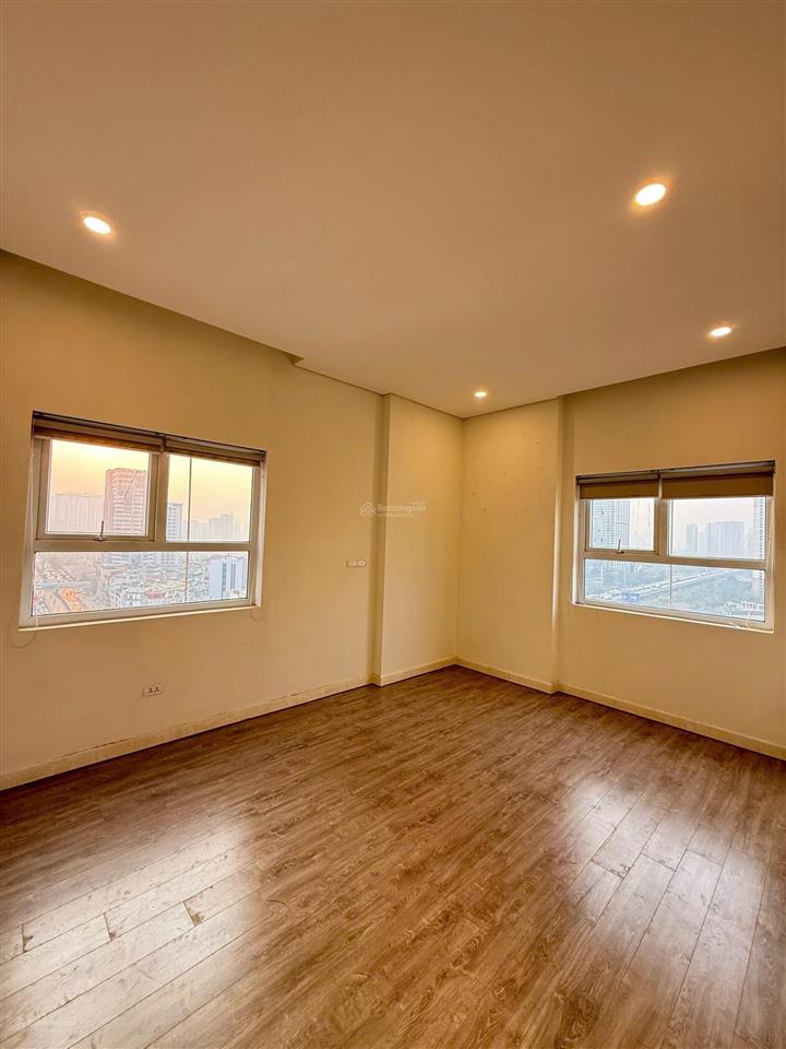Bán siêu phẩm ban cơ yếu lê văn lương 4pn3wc 200m2 siêu hiếm, thiện chí bán luôn,  0977 858 ***