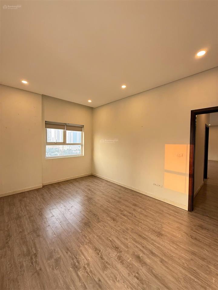 Bán siêu phẩm ban cơ yếu lê văn lương 4pn3wc 200m2 siêu hiếm, thiện chí bán luôn,  0977 858 ***