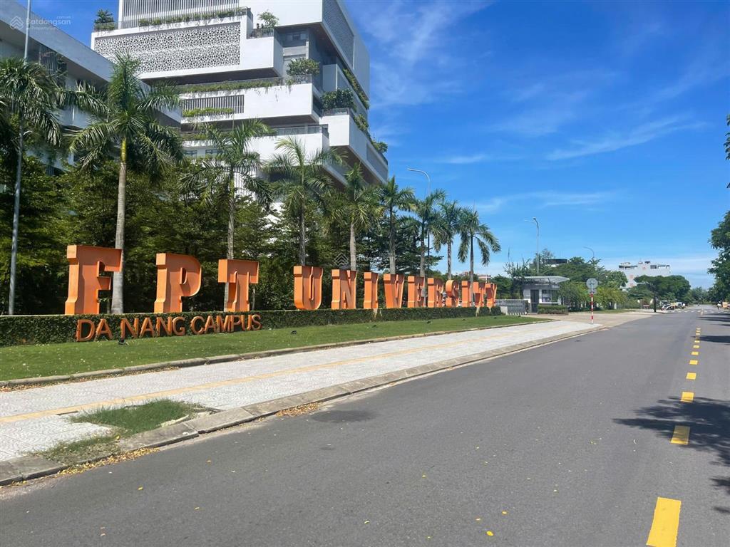 Bán nhanh căn nhà 2,5 tầng shophouse đường lớn tại fpt giá chỉ 6,1 tỷ!