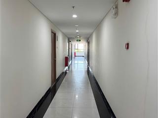 Bán gấp chung cư 2 phòng ngủ full nội thất fpt plaza 1