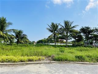 Biệt thự view kênh fpt giá sụp cần bán nhanh! 1 năm chỉ có 1 sp tại vị trí này chào bán!