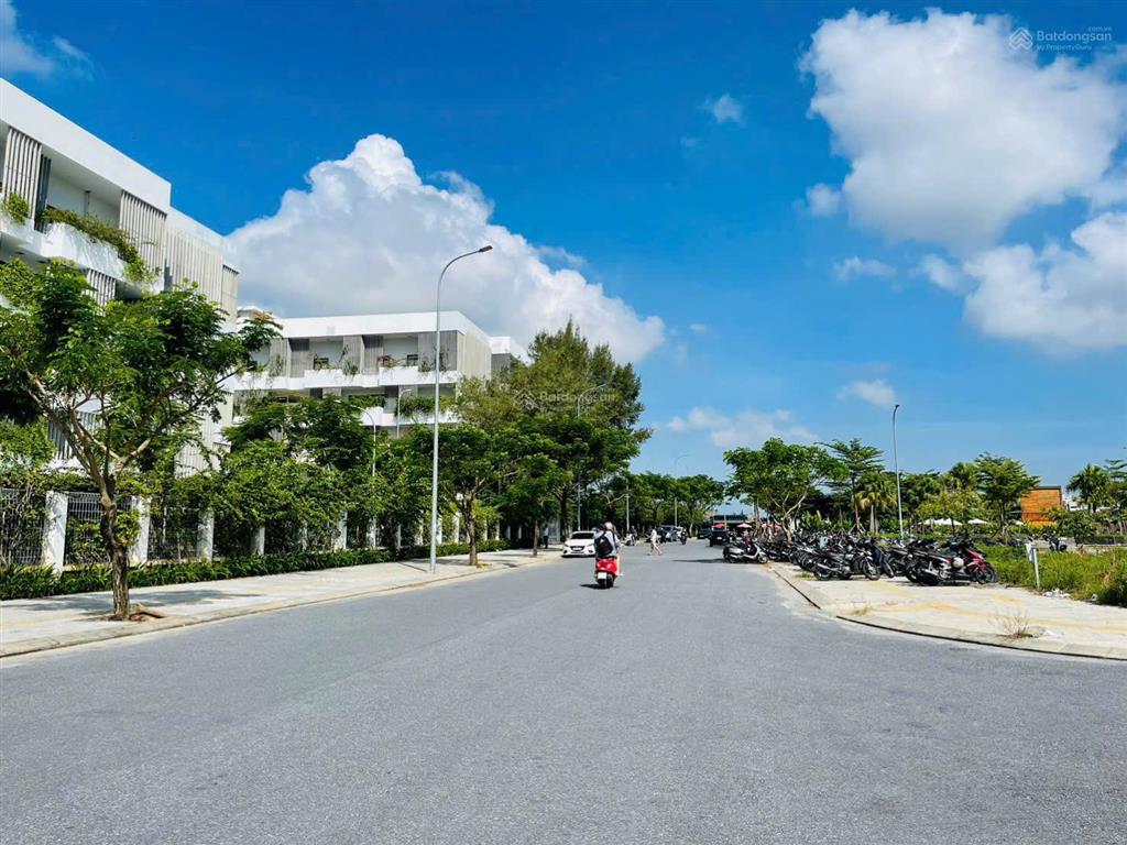 Lô đất gần khu 1b giá rẻ sát đh fpt chỉ 3,9 tỷ  120m2
