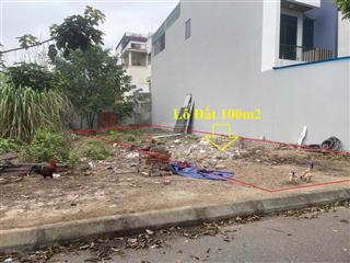 Đất full thổ cư xây trọ xung quanh nhiều resort đường 2 ô tô tránh sẵn sổ công chứng