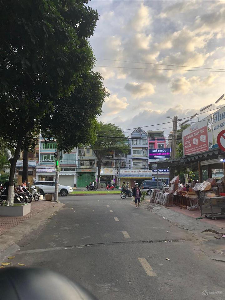 Bán biệt thự khu tên lửa, p. bình trị đông b, q. bình tân, đường số 28, 10x19m, 3 tấm, 26.5 tỷ