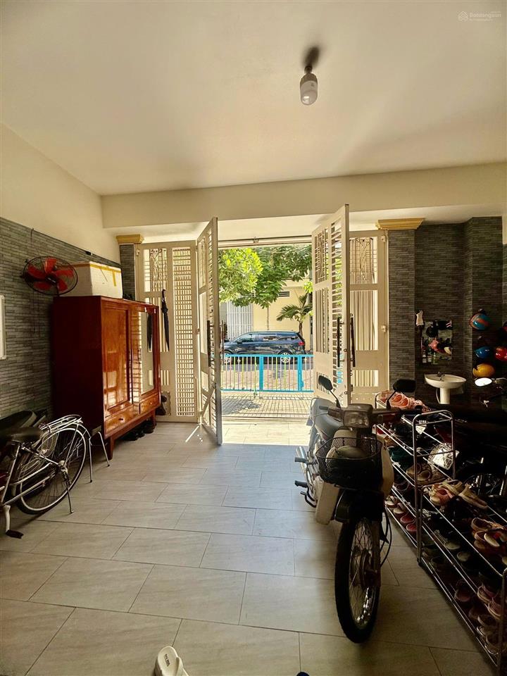 Bán nhà 6x20m khu tên lửa, quận bình tân, gần aeon, 4 tầng, 15.8 tỷ tl