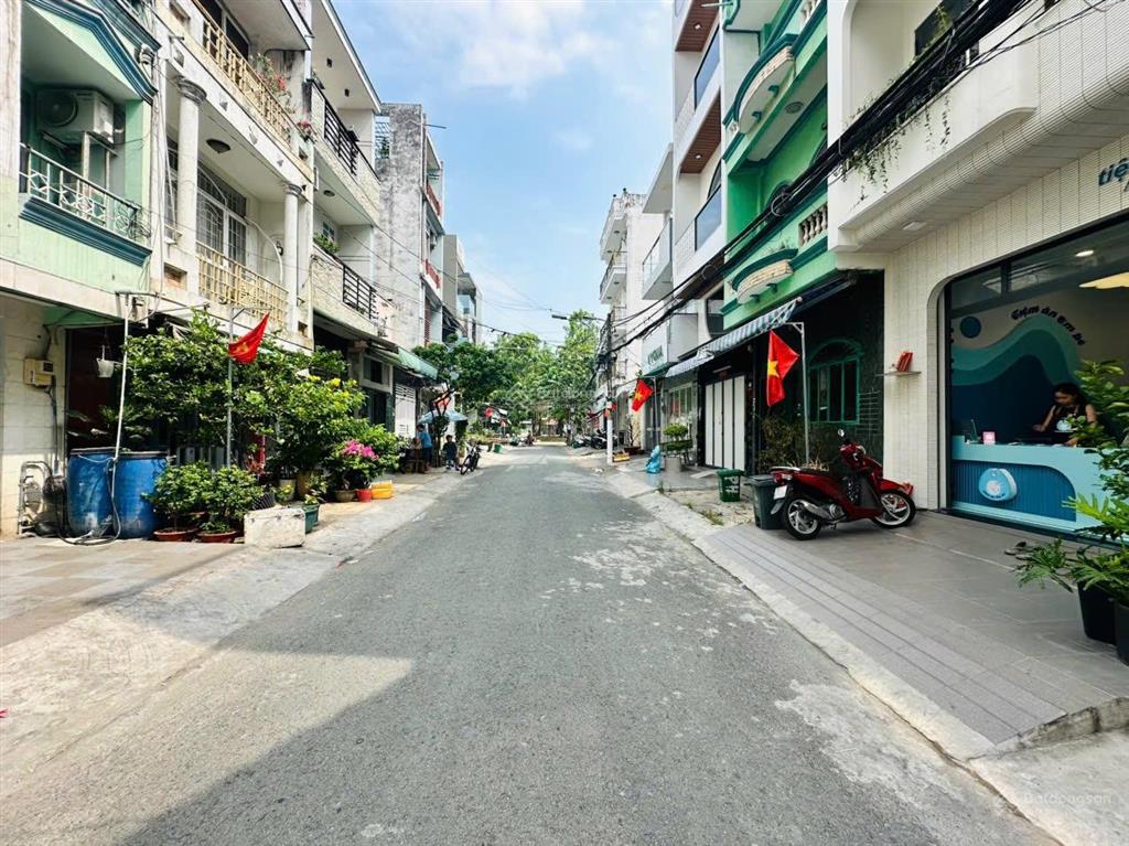 Bán nhà mặt tiền khu tên lửa, bình tân, 4x10m, 2 tấm, 3 phòng, 6.5 tỷ tl