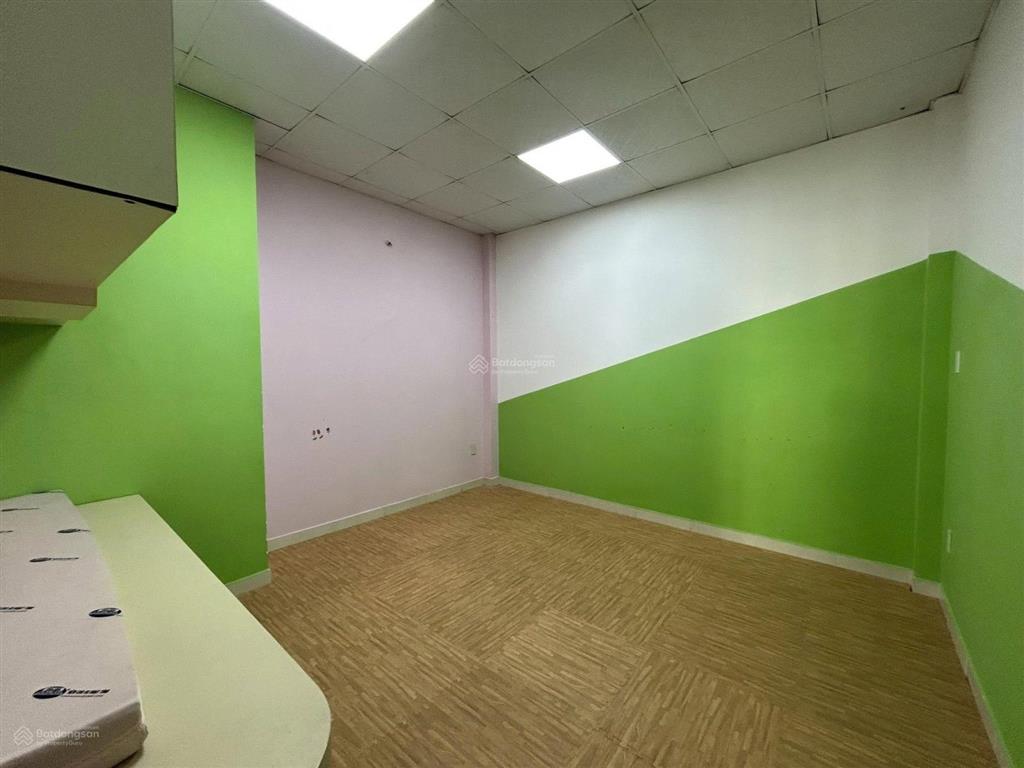 Nhà cho thuê đường mã lò, p. bình trị đông, bình tân, 52m2, 3 tầng, 3 phòng, 13tr/tháng