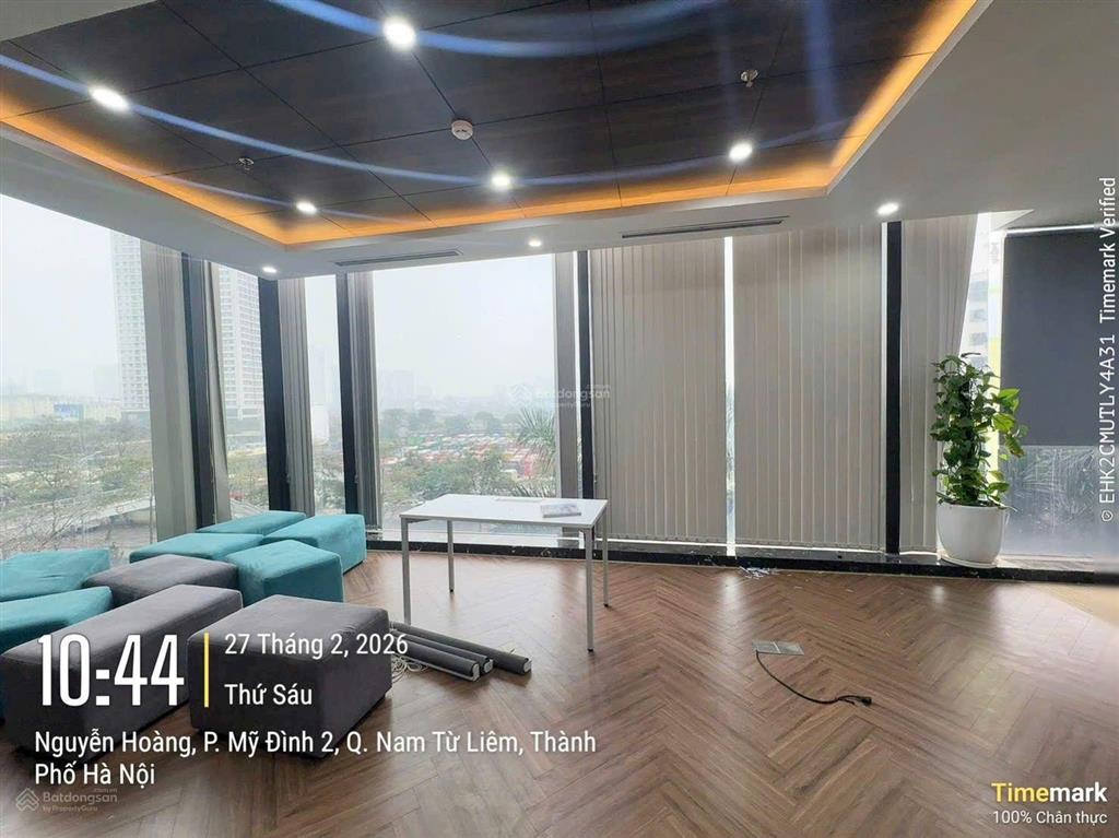 Bql chính chủ cho thuê văn phòng dolphin nguyễn hoàng 150m2 sẵn nội thất