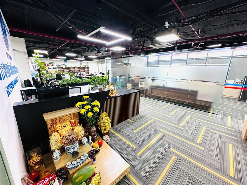Bql chính chủ cho thuê văn phòng dolphin plaza nguyễn hoàng 220m2 sẵn nội thất
