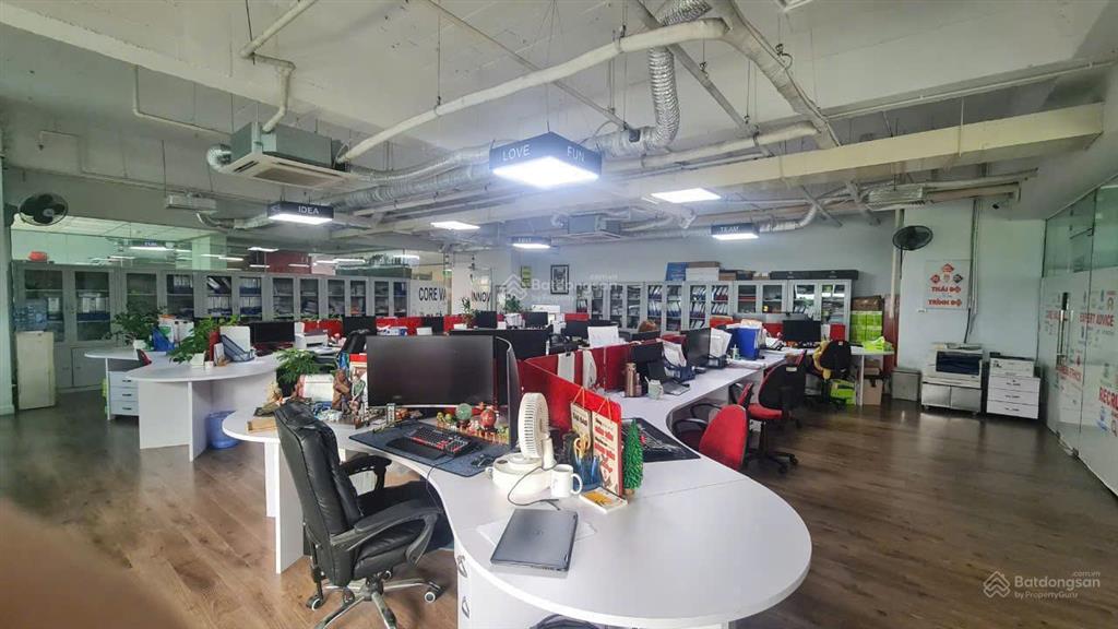 Cho thuê văn phòng ngoại giao đoàn 340m2 chia sẵn phòng view đẹp có thể nhận vp ngay giá 220k/m2