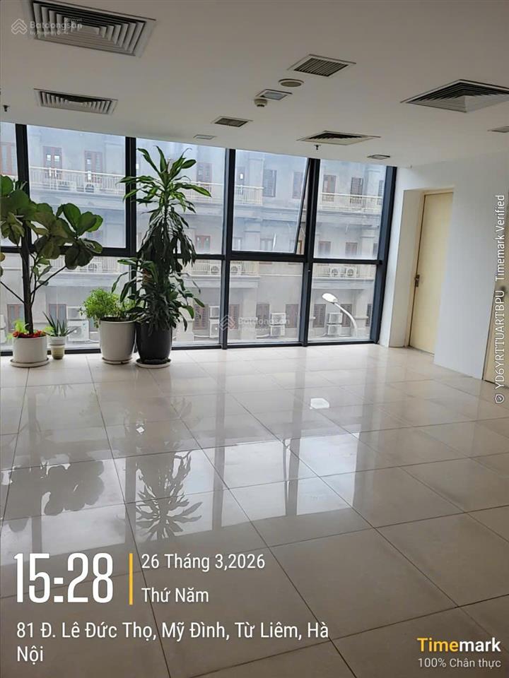 Cho thuê văn phòng tòa c'land mặt đường lê đức thọ, nam từ liêm, dt 150m2, giá 220k/m2/th