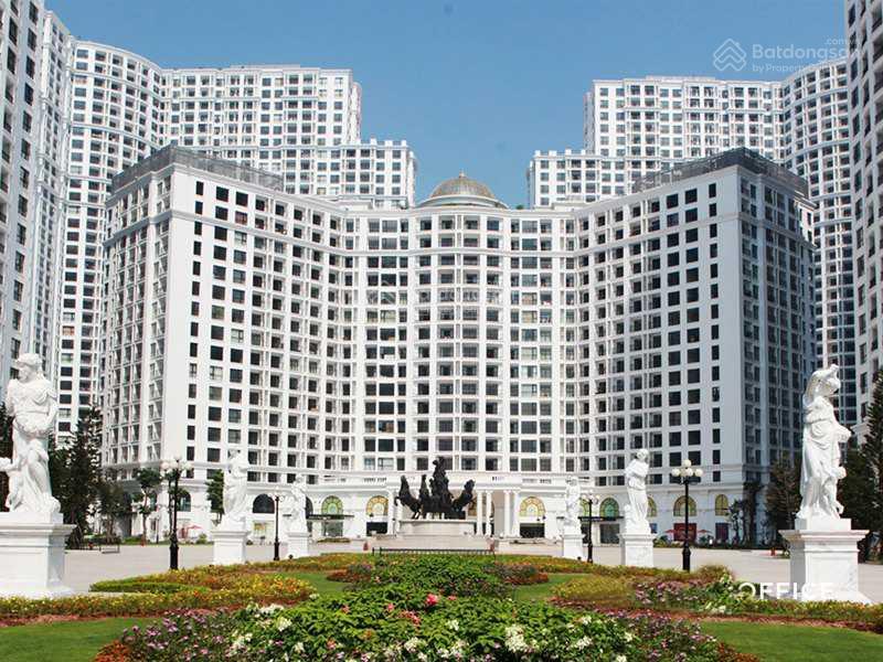Chính chủ cho thuê văn phòng royal city nguyễn trãi, dt 216m2 giá 300.000/m2 full nội thất