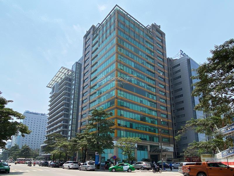 Cho thuê vp ttc 19 duy tân 300m2 cắt từ 100m2 sẵn nội thất vào được luôn
