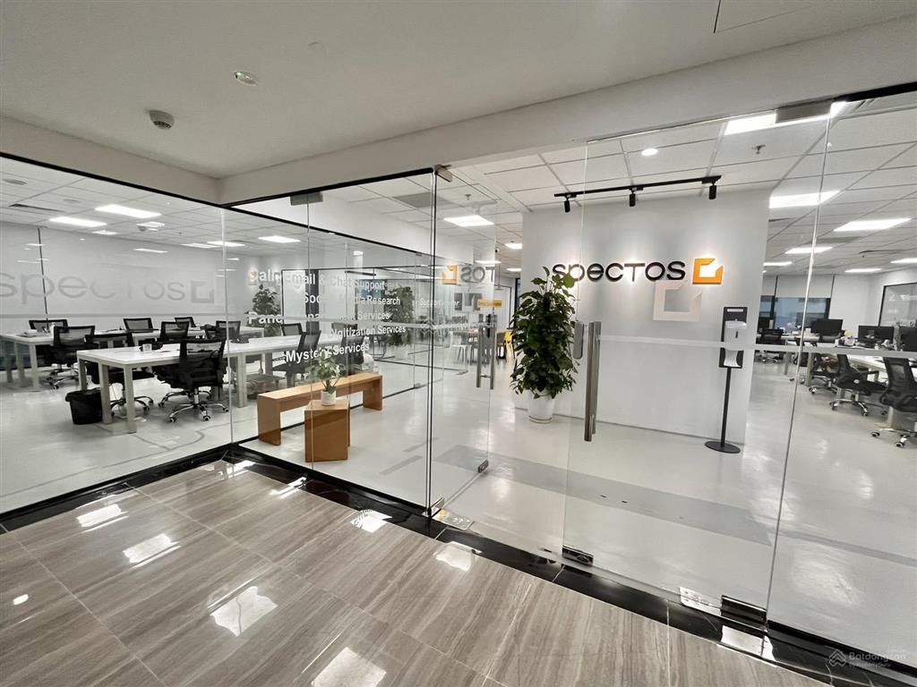 Trung tâm thương mại mac plaza trần phú, hà đông cần cho thuê văn phòng đẹp 180m², 385k/m2/tháng