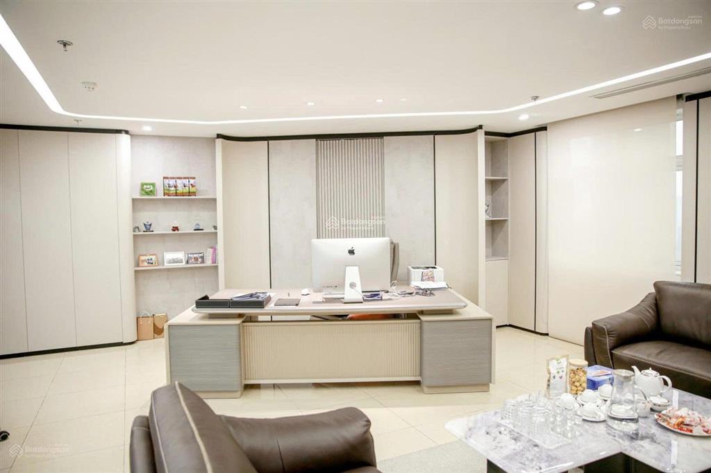 Cđt cho thuê văn phòng hạng a  charmvit tower trần duy hưng. dt 120m2, 320k/m2/th