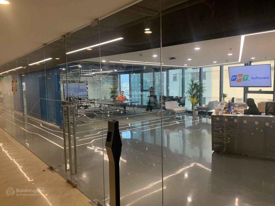Cho thuê văn phòng ngã tư sở 150m2 315k/1m2/ tháng full điều hòa trần sàn làm thêm free
