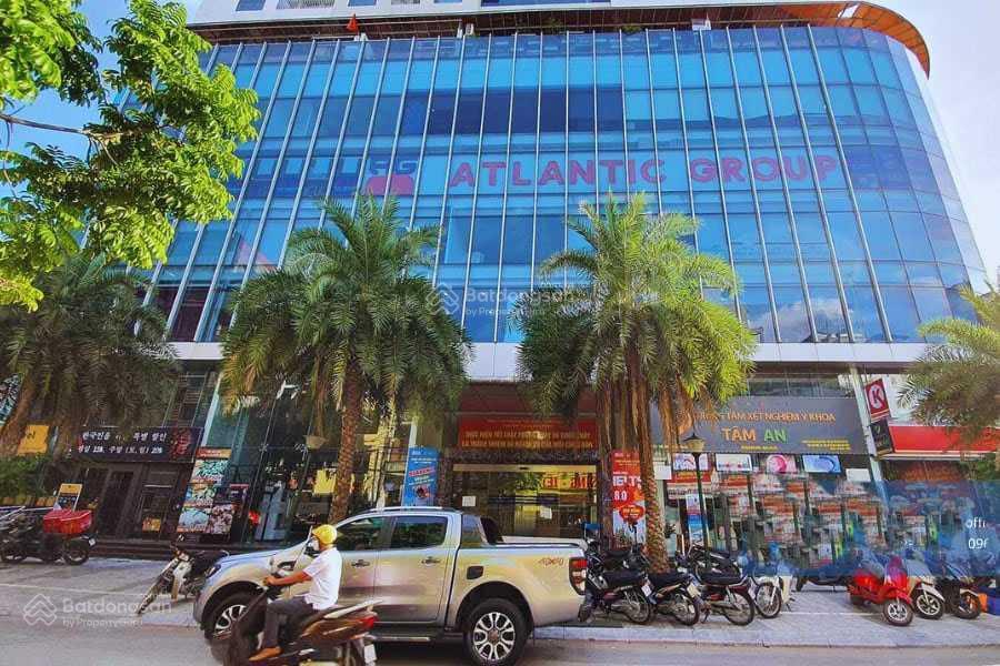 Sang nhượng 172m2 tòa hoàng ngân plaza, giá 300.000đ/m2/tháng, bàn giao điều hòa, trần, sàn