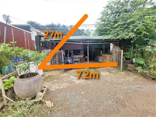 Bán gấp nhà tân uyên, mt đường nhựa, ngang 7.2m, chỉ 2tỷ8, dễ dàng kd, buôn bán