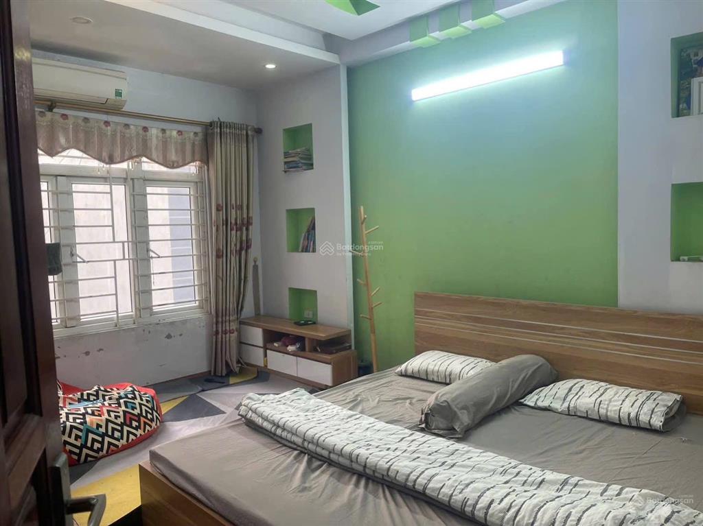 Bán nhà phân lô ngô thì nhậm  hà đông  40m x 5 tầng  giá 14 tỷ