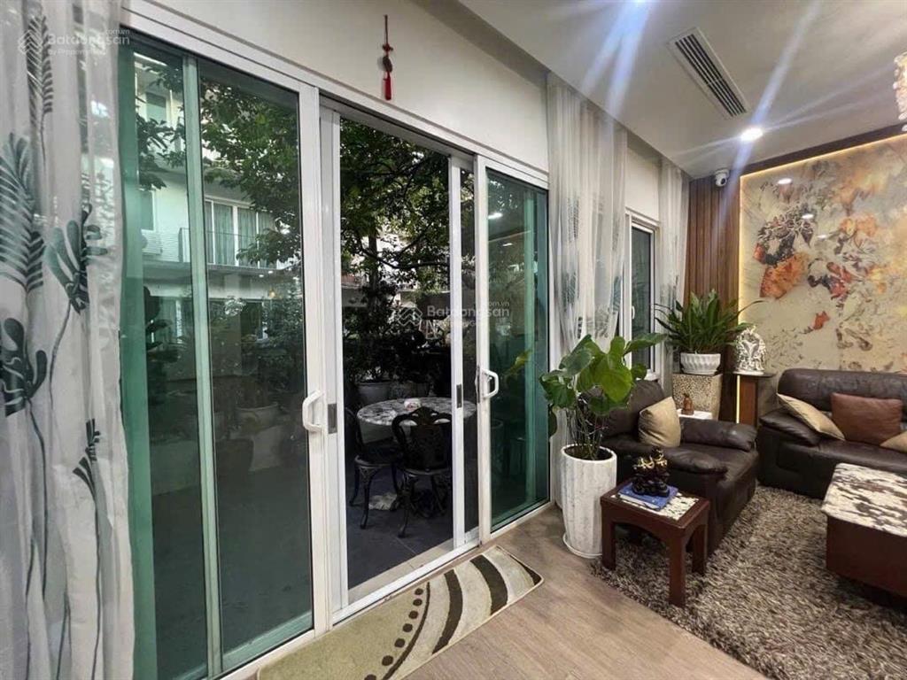 Biệt thự nadynes  parkcity hà đông đẳng cấp nghỉ dưỡng trong lòng thủ đô 120m giá chỉ hơn 30 tỷ