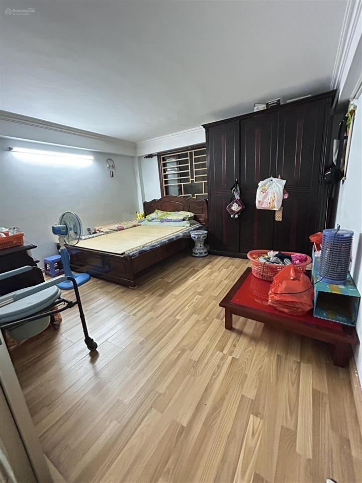 Chính chủ bán nhà mặt phố phan chu trinh  dt 52m x 4m mặt tiền x 5 tầng  giá 16,2 tỷ