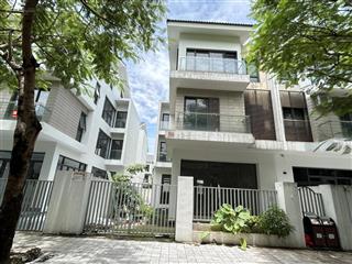 Siêu phẩm ngộp bank an vượng villa diện tích 198m2  sát hồ thiên văn học  mặt tiền 9m  giá 32tỷ