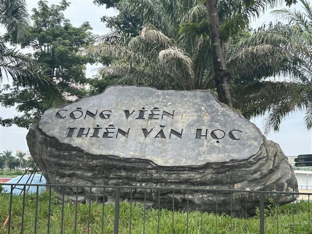 Lô góc an vượng villa  nhà hoàn thiện để ở  vị trí vip  kinh doanh cafe, vp, gần hồ thiên văn