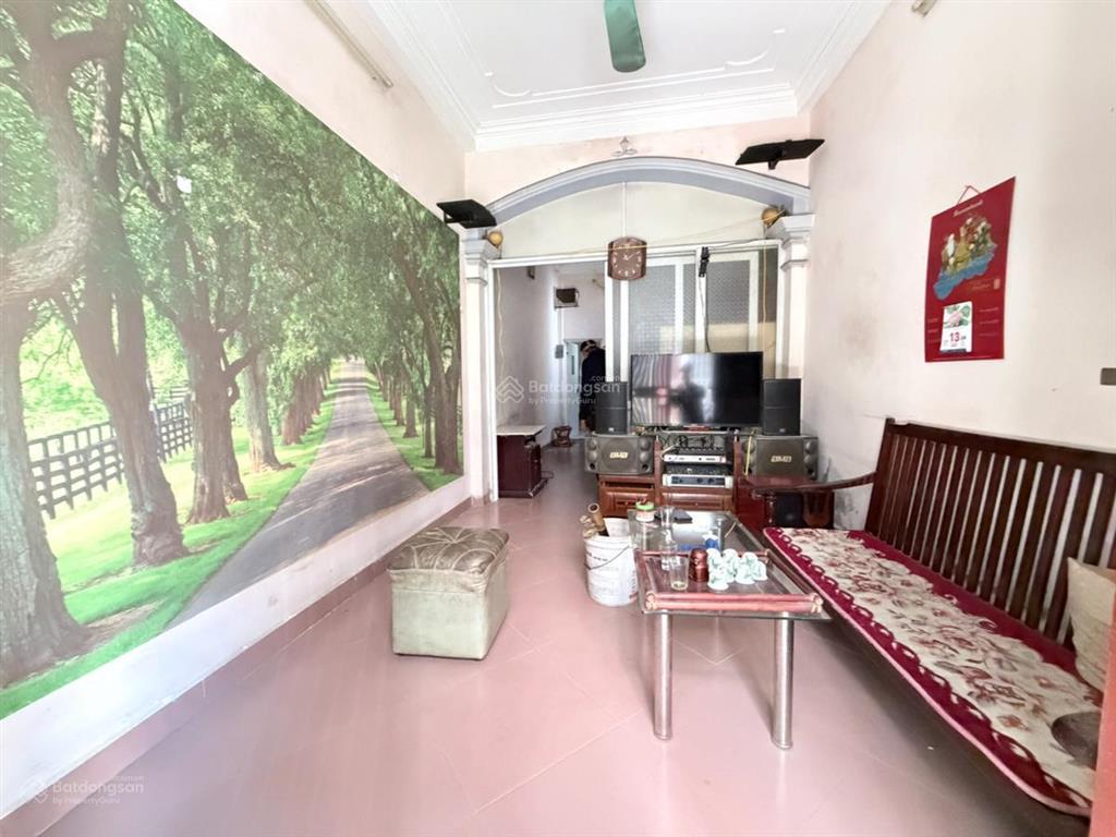 Bán gấp nr định công, 5,9 tỷ, 30,3m2, 4 tầng, 2pn, 3wc, pháp lý đầy đủ. giá đầu tư.