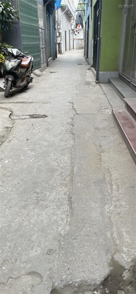 Bán gấp nr định công, 5,9 tỷ, 30,3m2, 4 tầng, 2pn, 3wc, pháp lý đầy đủ. giá đầu tư.