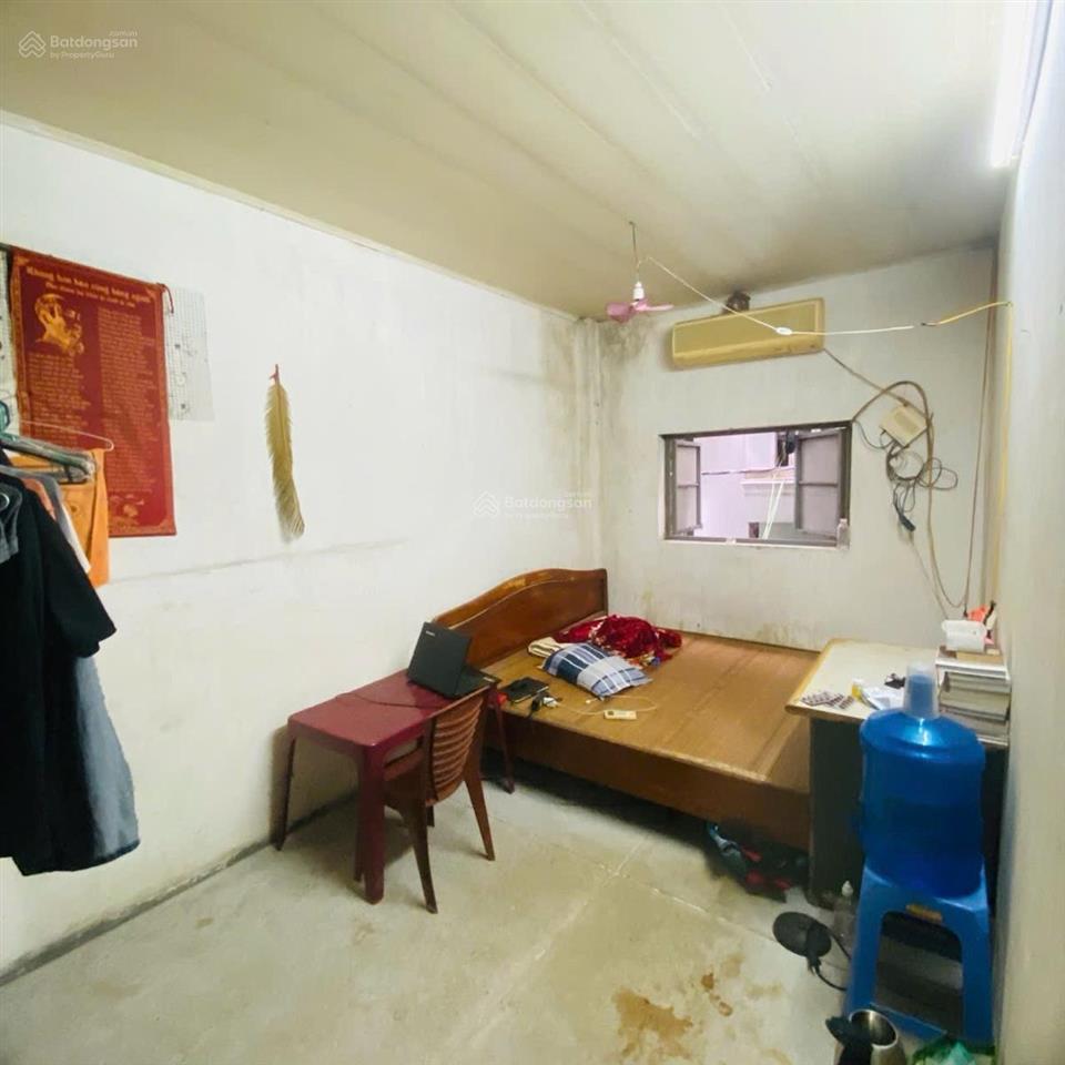 Nhà siêu phẩm thanh xuân 6,5 tỷ, 41m2 3 tầng, 7 phòng