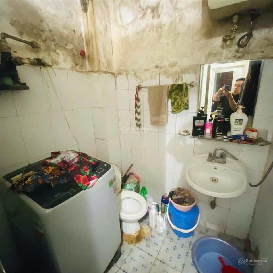 Nhà siêu phẩm thanh xuân 6,5 tỷ, 41m2 3 tầng, 7 phòng