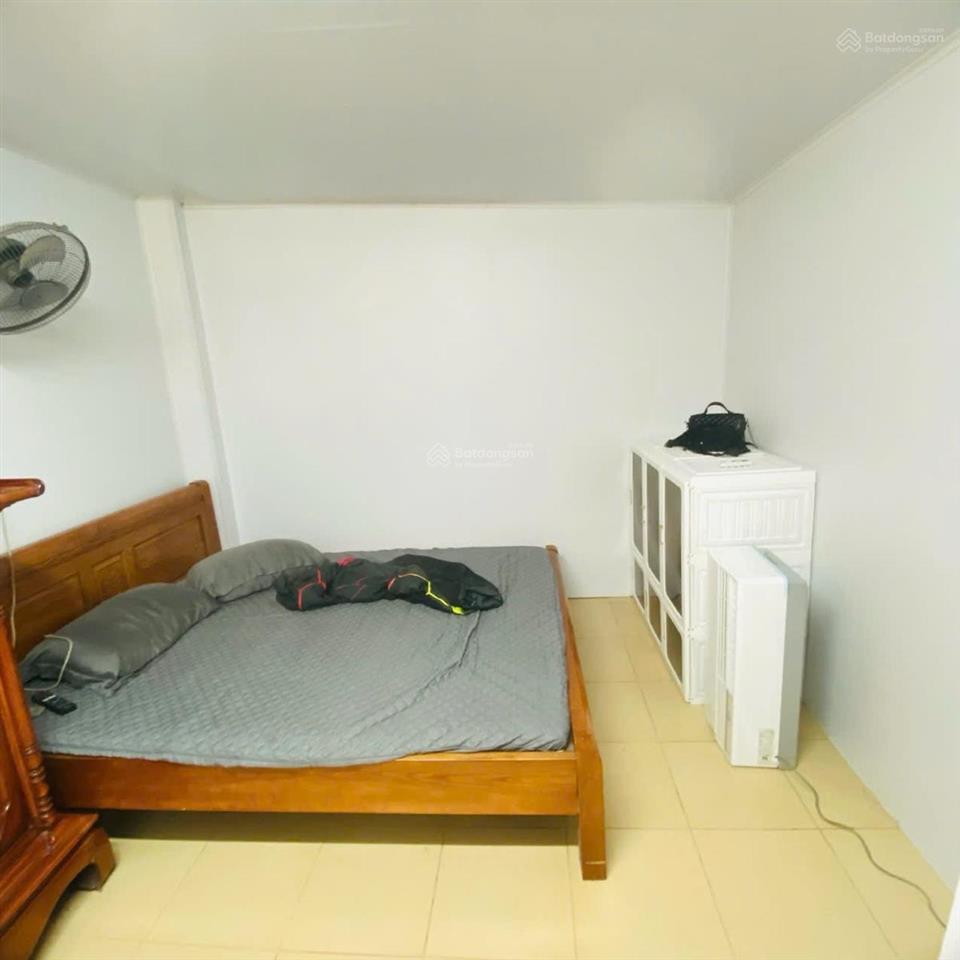 Nhà siêu phẩm thanh xuân 6,5 tỷ, 41m2 3 tầng, 7 phòng