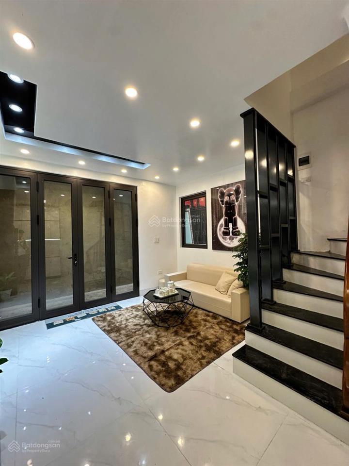 Bán nr lô góc tại thịnh hào 3, 5,6 tỷ, 22m2, 3pn, 3wc, view đẹp
