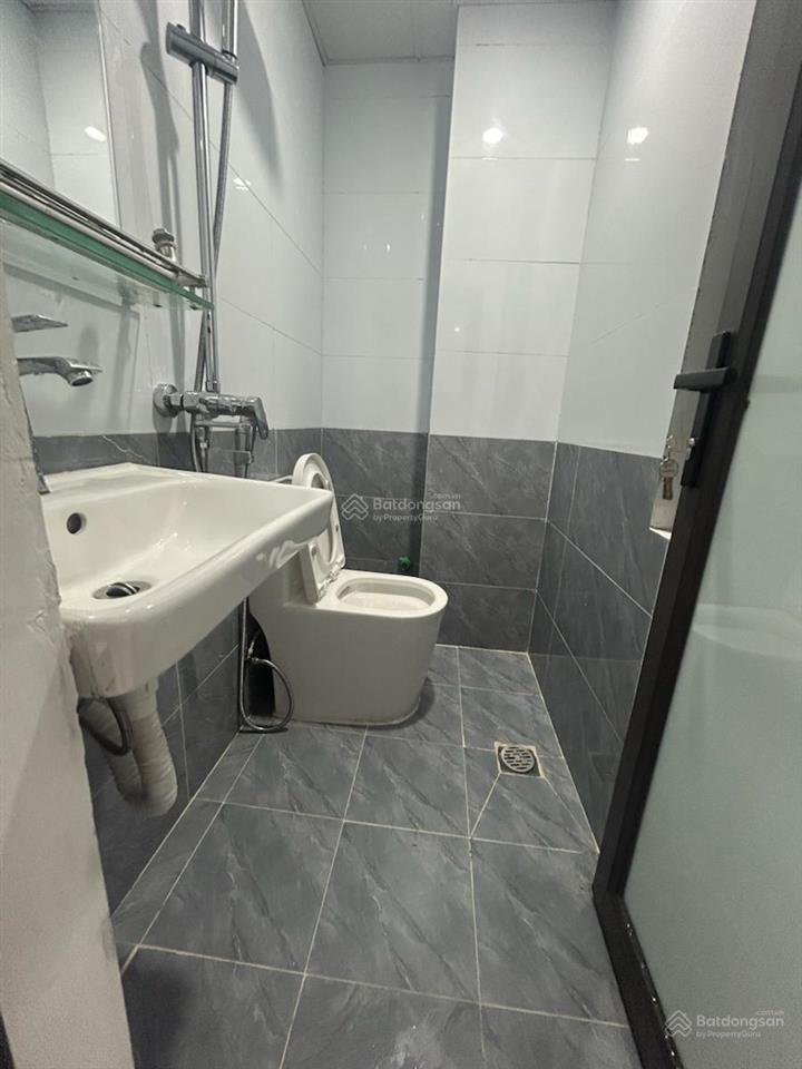 Ngõ chợ khâm thiên, phường khâm thiên, 4,5 tỷ, 20m2, bán nhà riêng giá tốt