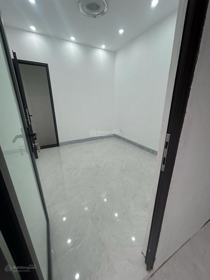 Ngõ chợ khâm thiên, phường khâm thiên, 4,5 tỷ, 20m2, bán nhà riêng giá tốt